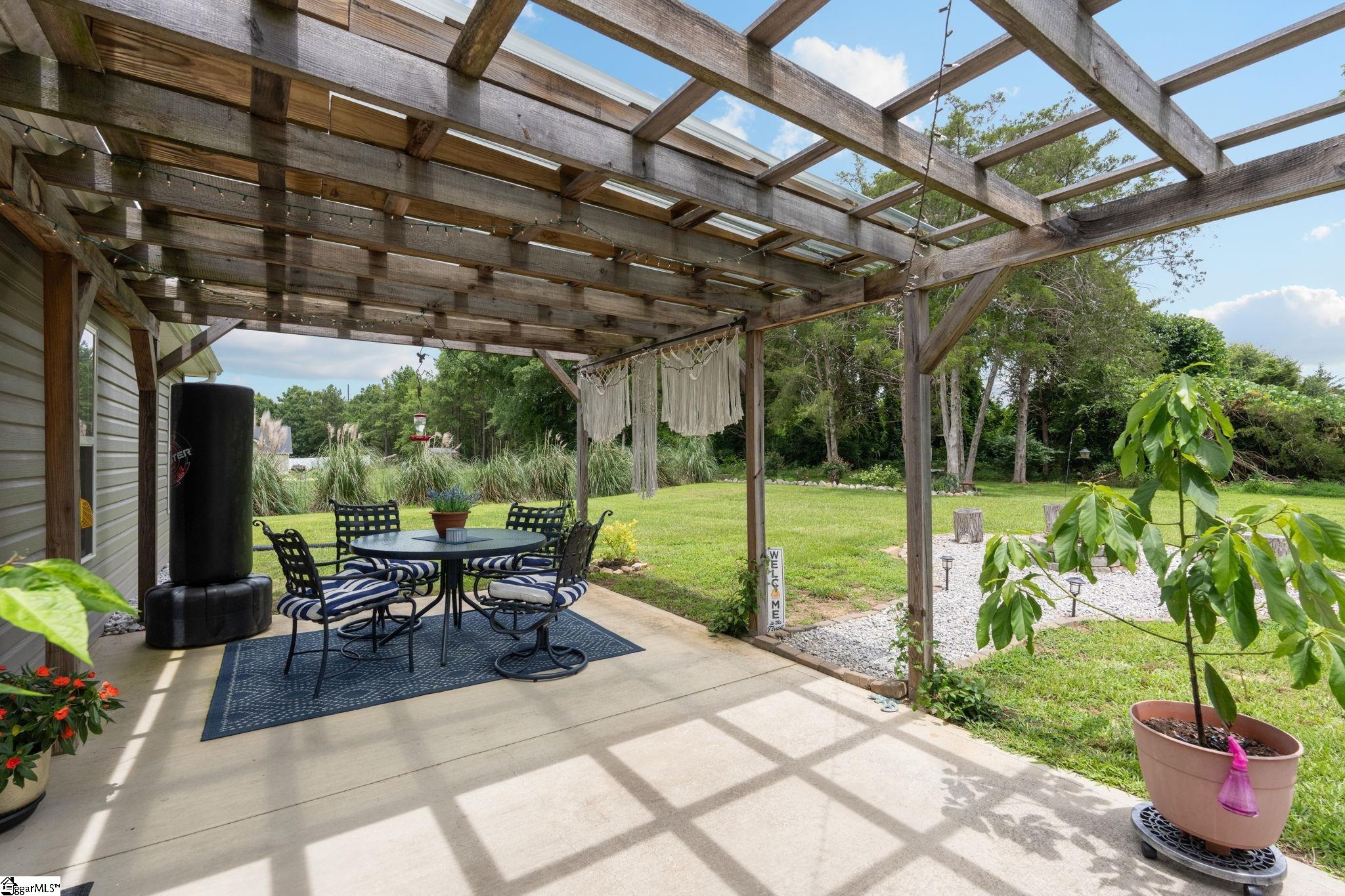 7607 Old Laurens Road Gray Court, SC 29645 - Photo 23 of 29