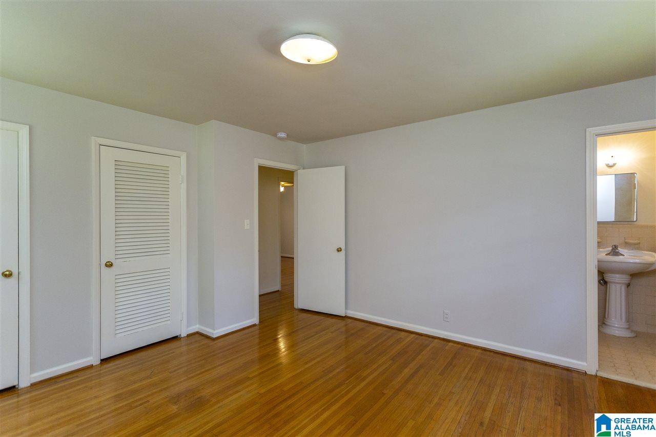 3557 Laurel View Lane Birmingham, AL 35243 - Photo 5 of 41