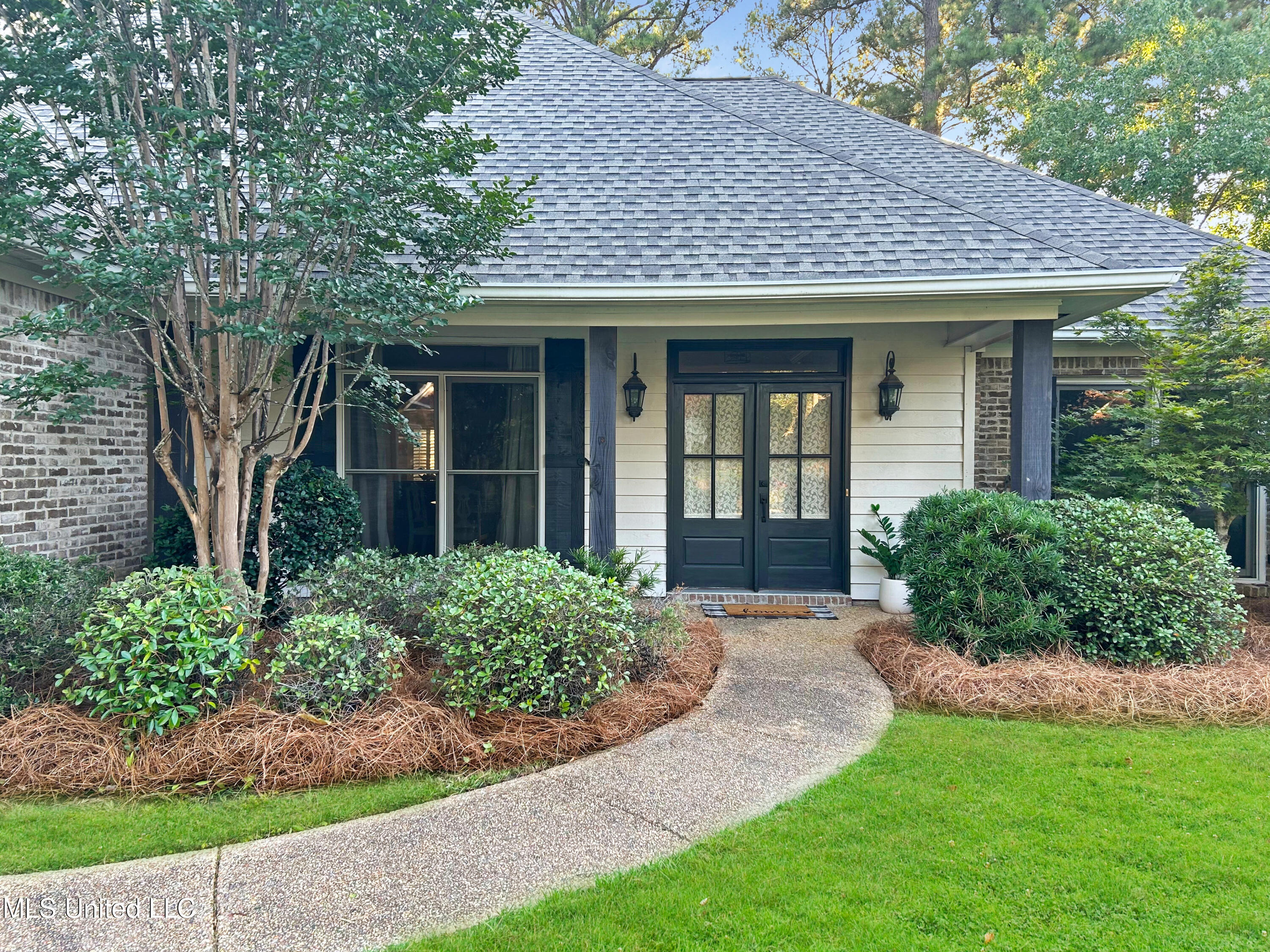 106 Pine Ridge Circle Brandon, MS 39047 - Photo 1 of 33 809e2ca54889a9f96b6bec6708d575f609b507b4