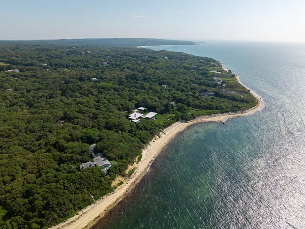 $1,595,000 | 9 Beach Pebble Road, West Tisbury, MA 02568