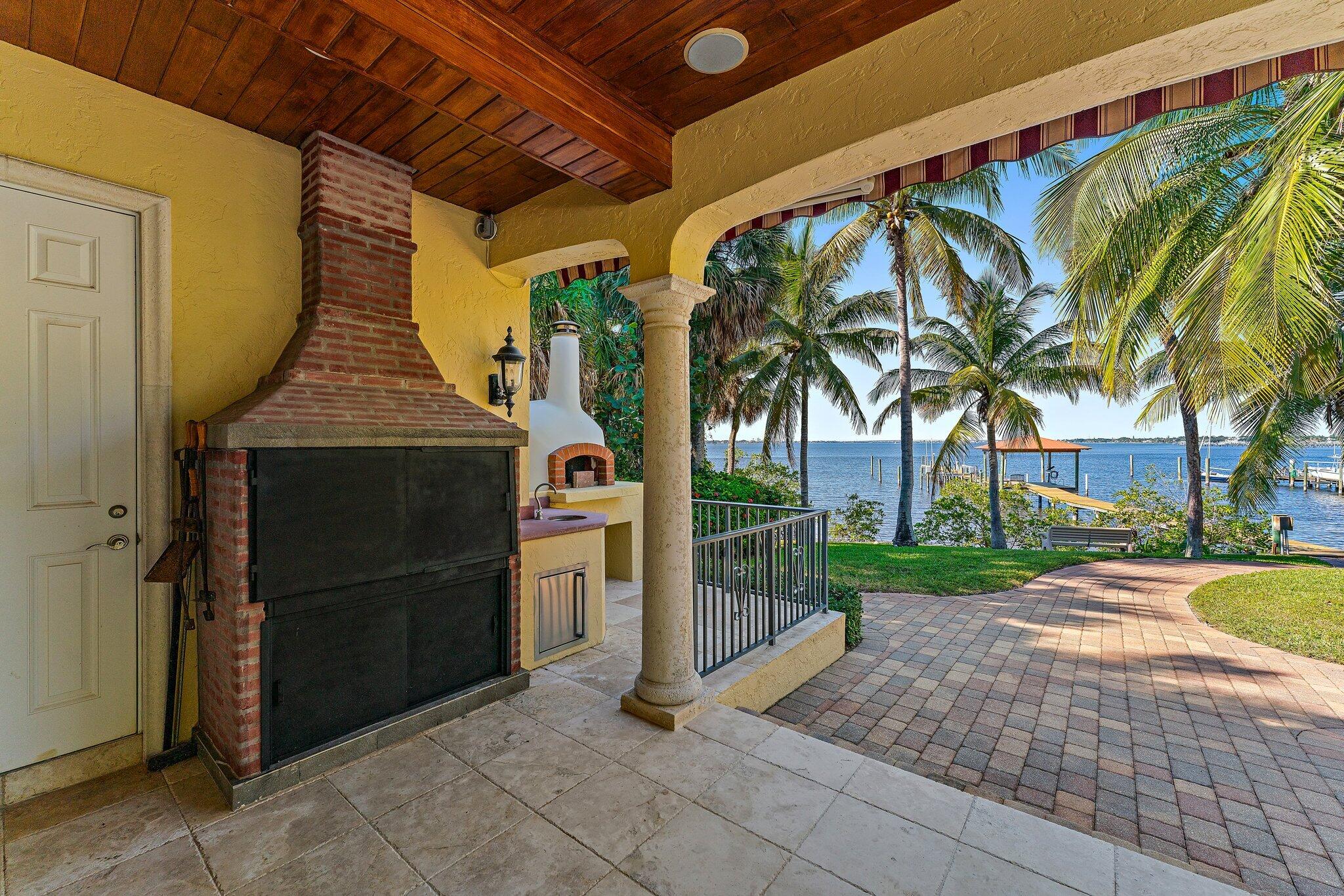 11 Wendy Lane Sewall's Point, FL 34996 - Photo 18 of 87 142-11WendyLn-Stuart-SMALL