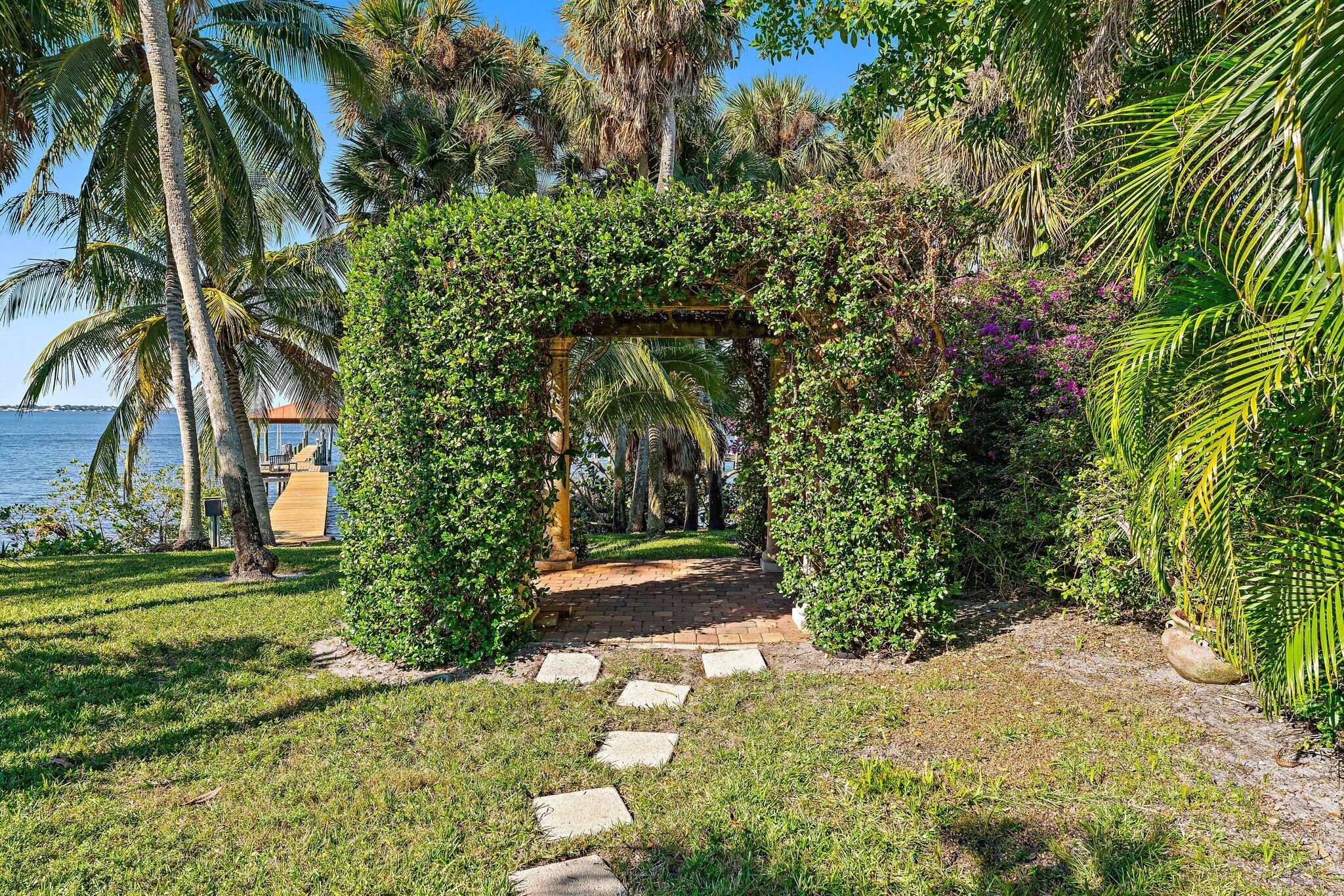 11 Wendy Lane Sewall's Point, FL 34996 - Photo 20 of 87 145-11WendyLn-Stuart-SMALL