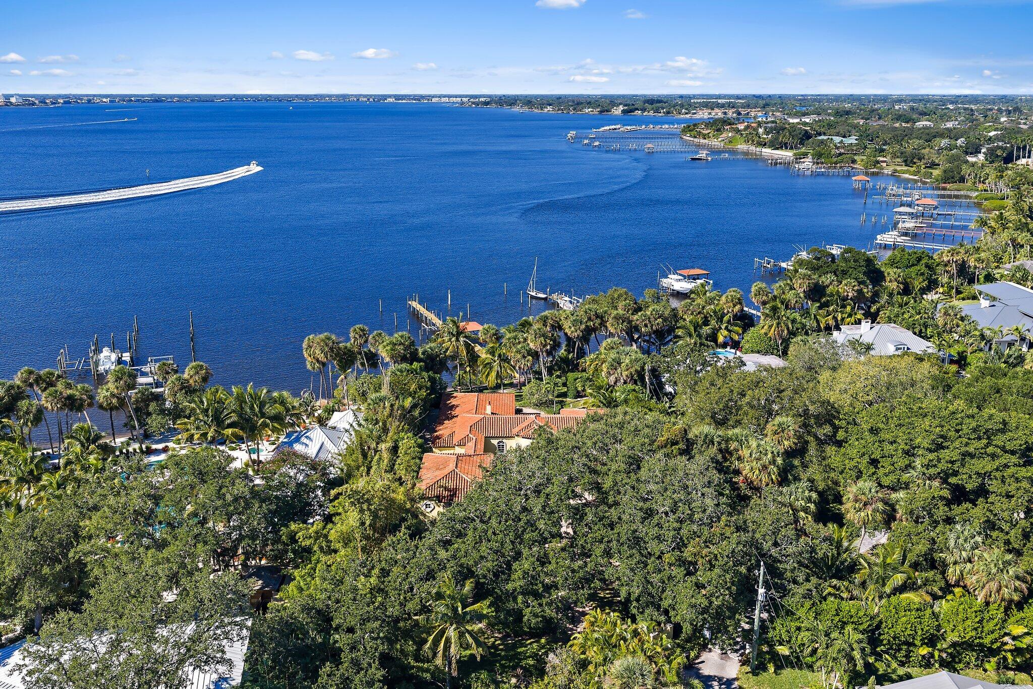 11 Wendy Lane Sewall's Point, FL 34996 - Photo 6 of 87 017-11WendyLn-Stuart-SMALL