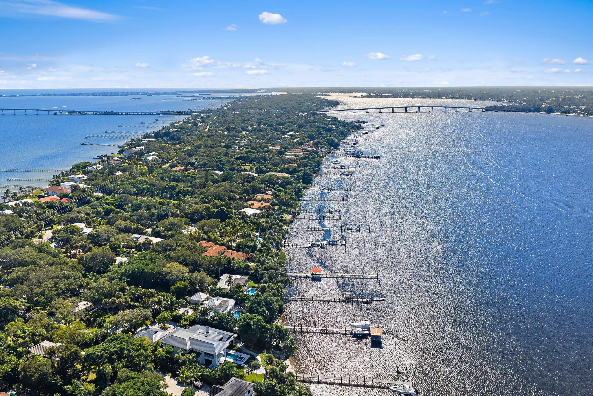 11 Wendy Lane Sewall's Point, FL 34996 - Photo 8 of 87 033-11WendyLn-Stuart-SMALL