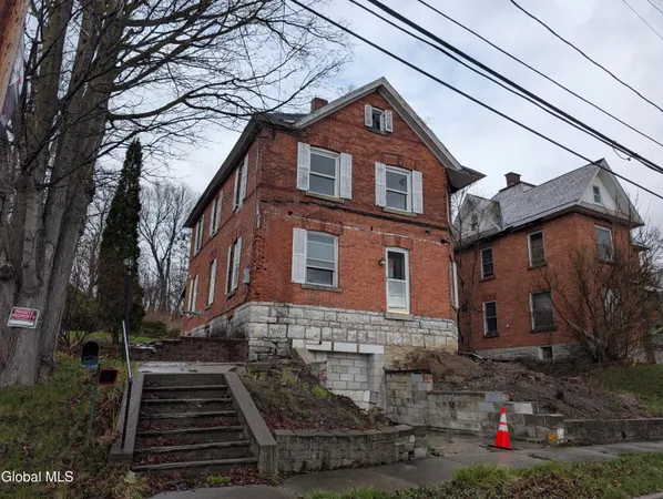 $48,500 | 35 Monroe Street, St. Johnsville, NY 13452