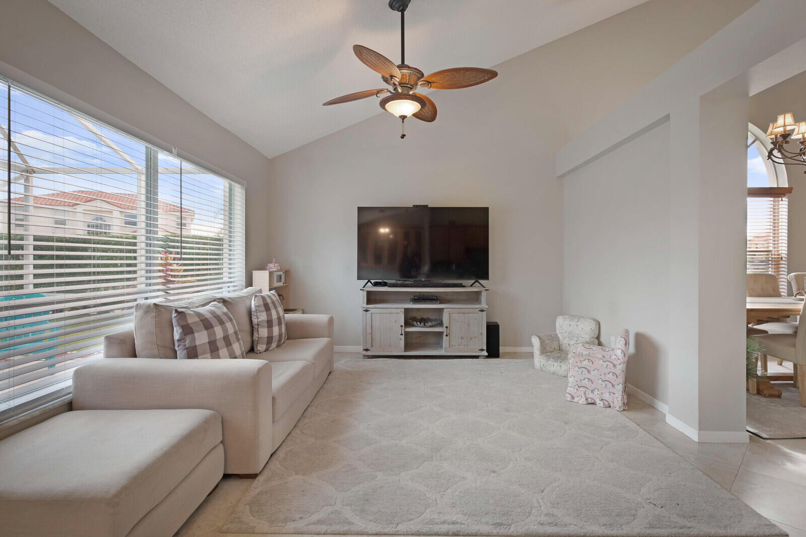 18839 Caspian Circle Boca Raton, FL 33496 - Photo 11 of 39 Family Room