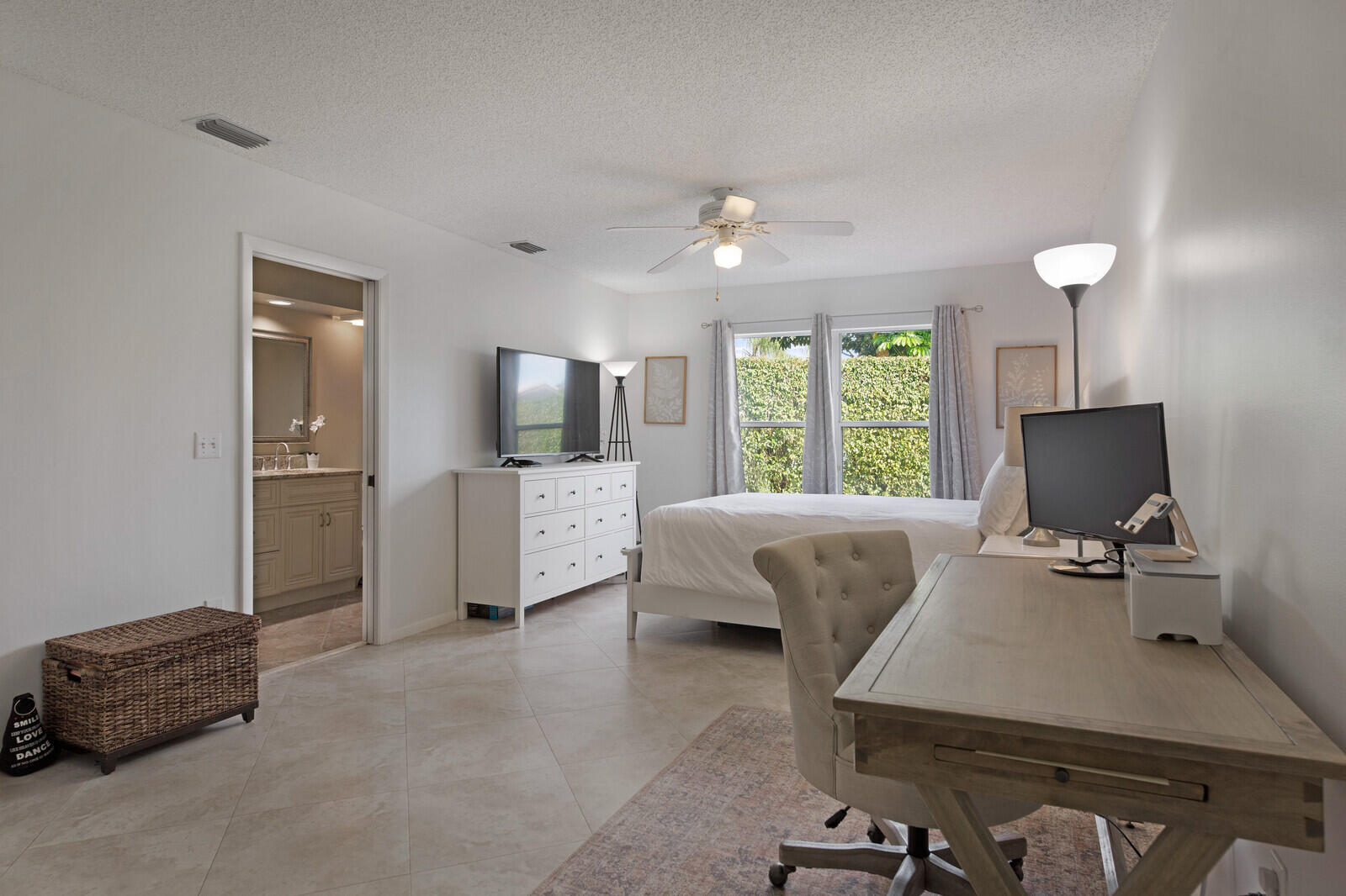 18839 Caspian Circle Boca Raton, FL 33496 - Photo 22 of 39 Primary Bedroom, Ground Floor