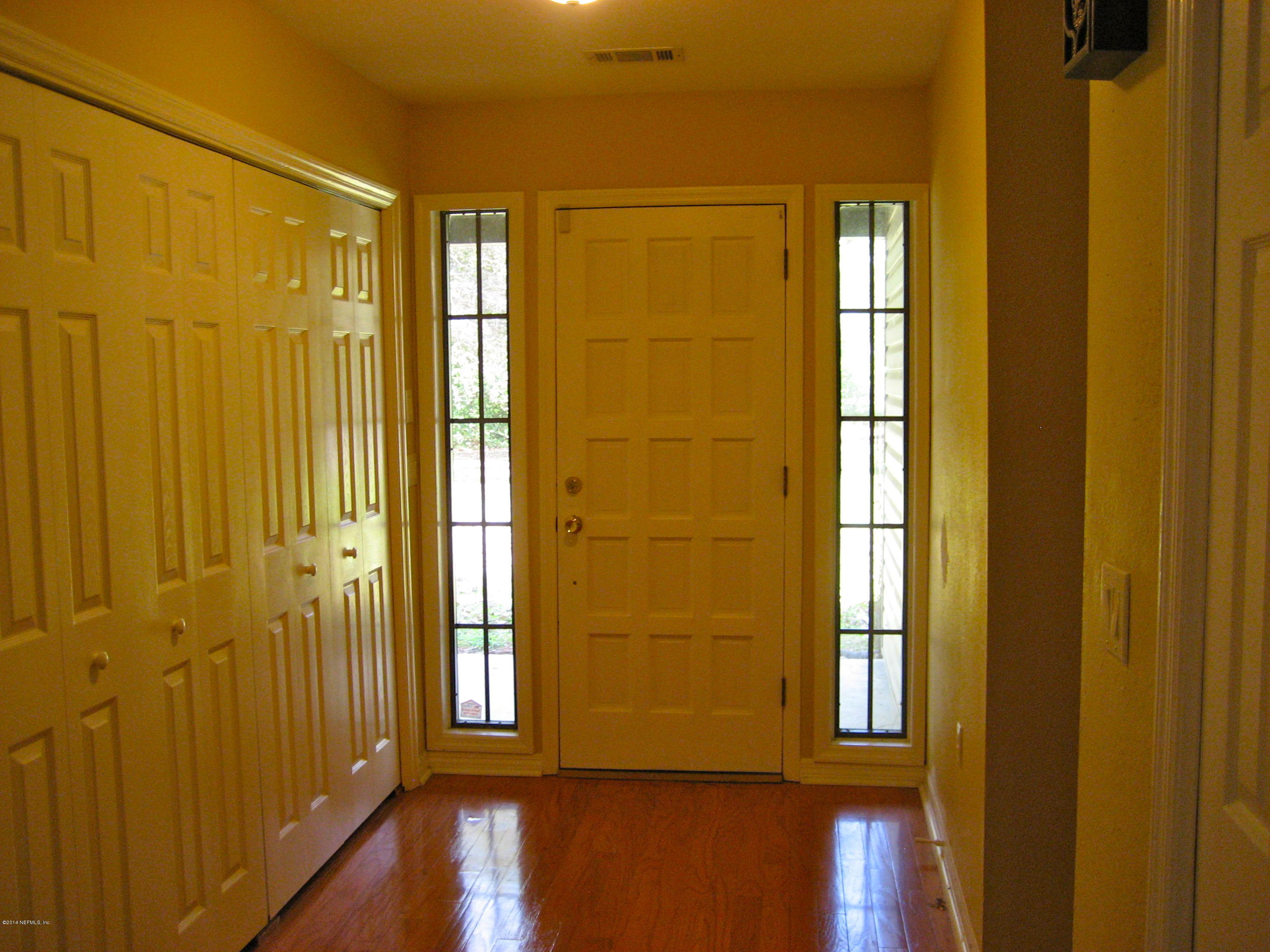 5808 Woodlawn Road Macclenny, FL 32063 - Photo 7 of 27 Foyer with oak floors