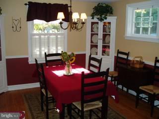 43 West Chelfield Road Glenside, PA 19038 - Photo 3 of 6 Gallery Image 3