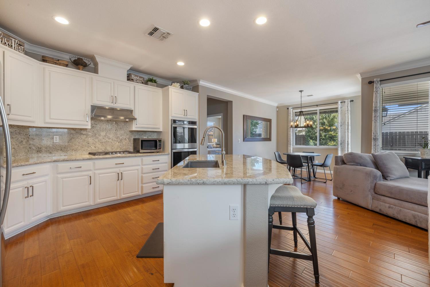 1624 Badger Way Tracy, CA 95304 - Photo 14 of 47