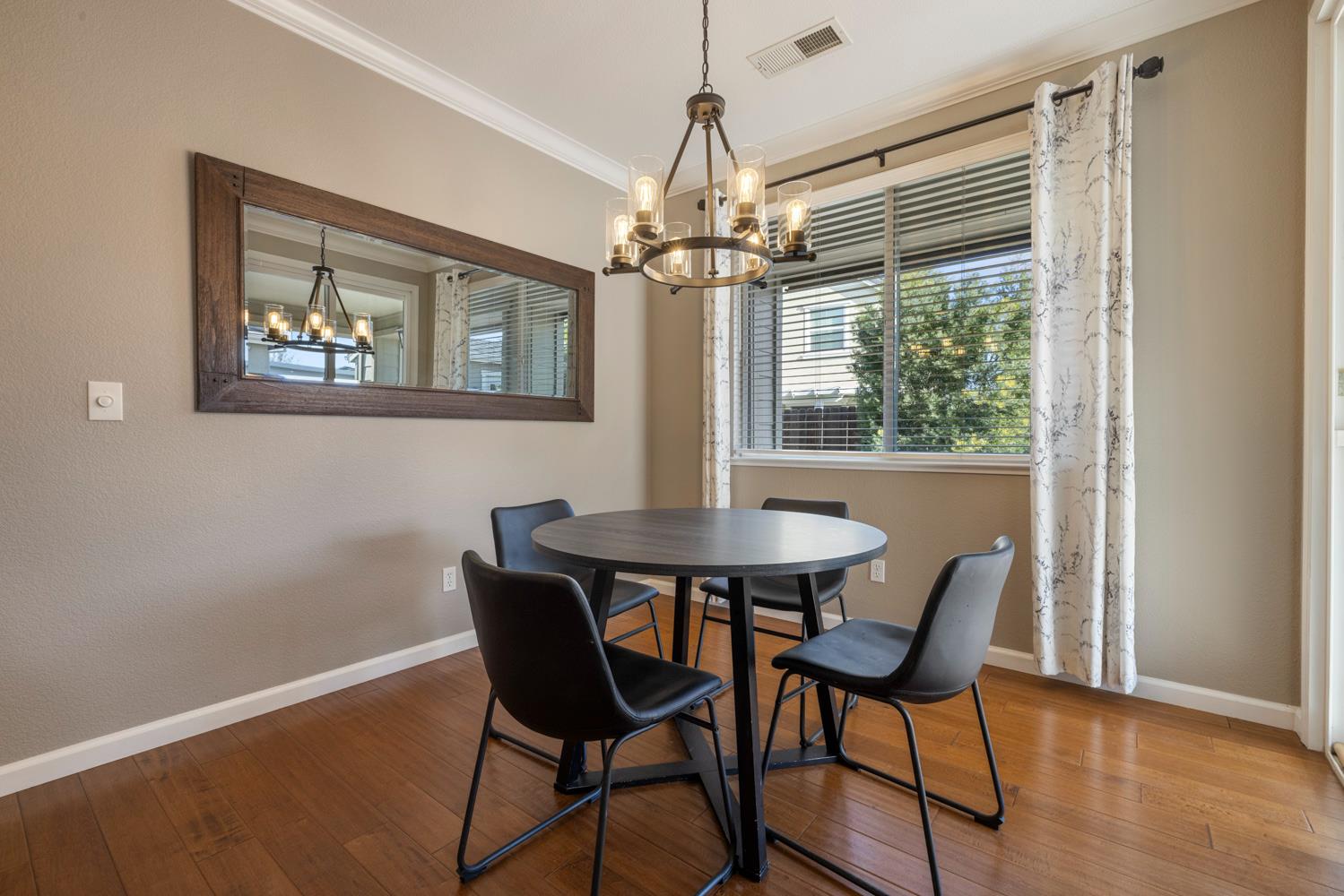 1624 Badger Way Tracy, CA 95304 - Photo 18 of 47