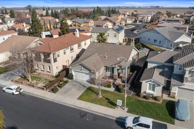 $639,000 | 1624 Badger Way, Tracy, CA 95304
