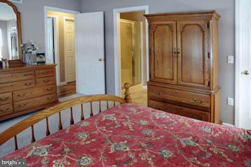 1758 Pioneer Road Lancaster, PA 17602 - Photo 7 of 15 Gallery Image 7