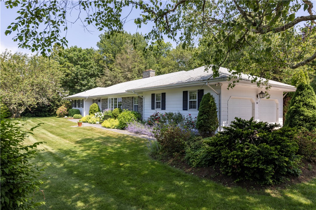 38 Setting Sun Drive Westerly, RI 02891 - Photo 2 of 22