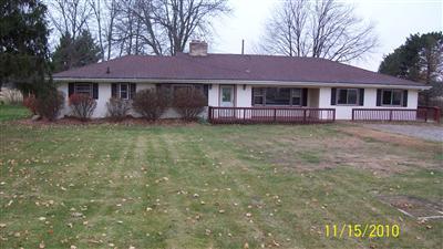 2152 South Cochran Road Charlotte, MI 48813 - Photo 1 of 10 Primary Photo