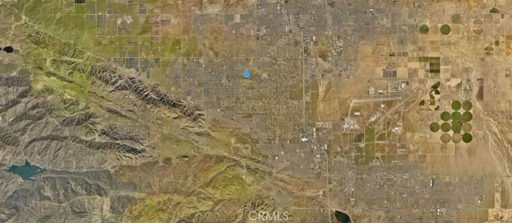 0 Cor Avenue Lancaster, CA 93534 - Photo 8 of 11 a bathroom with a shower curtain