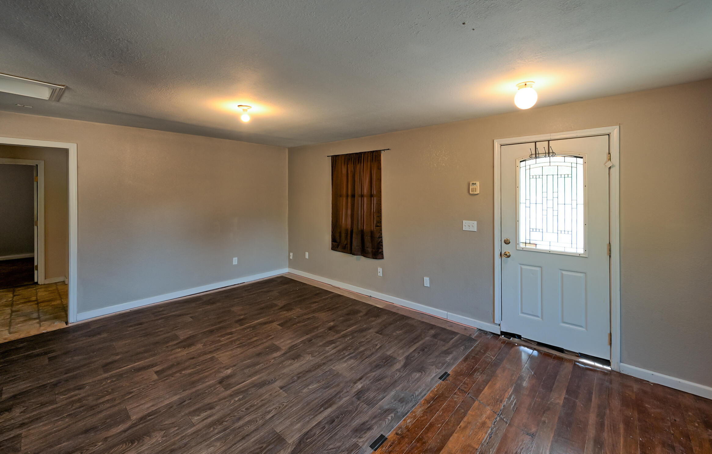 3871 Riverside Avenue Anderson, CA 96007 - Photo 6 of 22 riverside-106