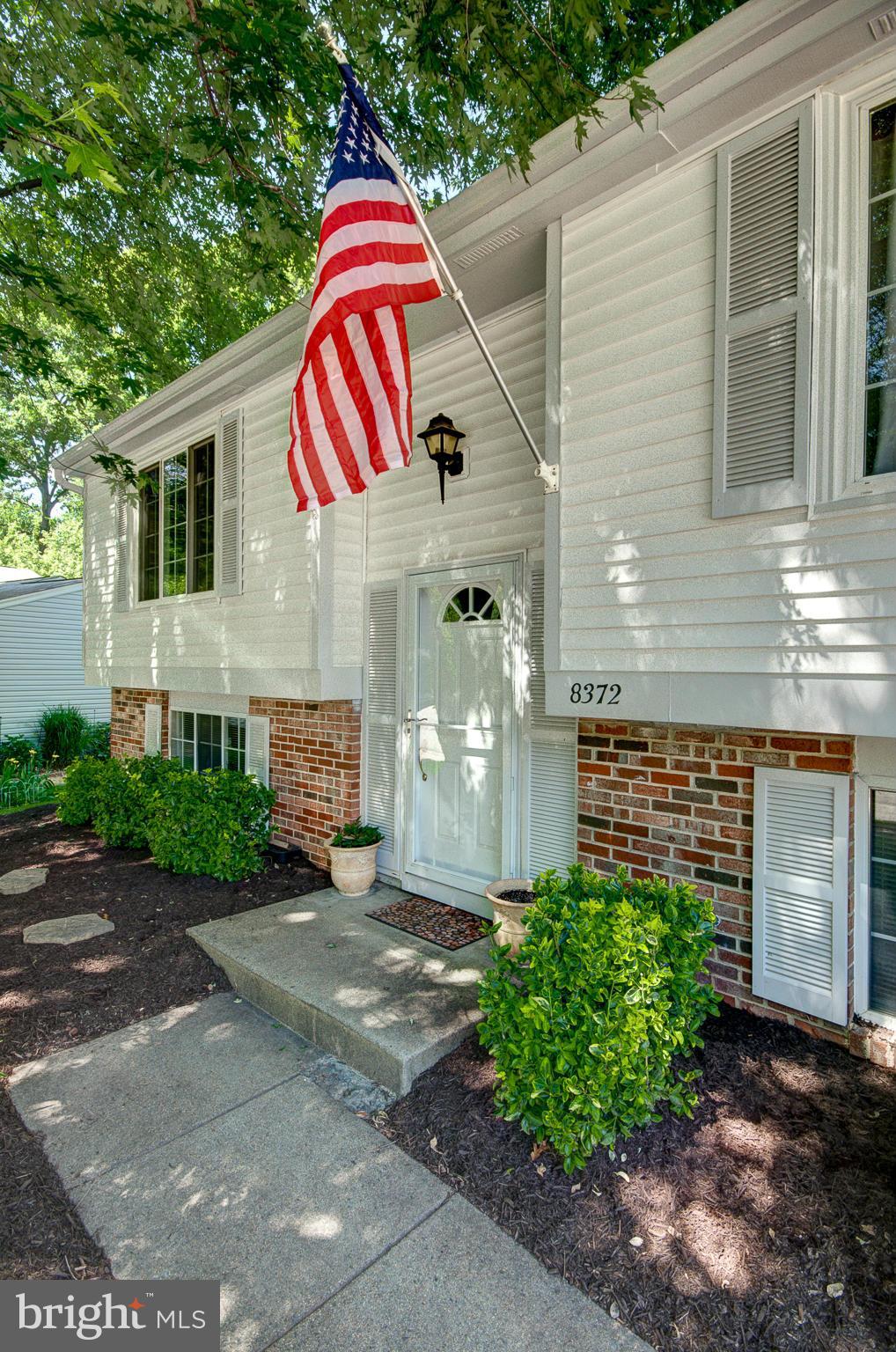 8372 Magic Leaf Road Springfield, VA 22153 - Photo 3 of 30 Exterior (Front)