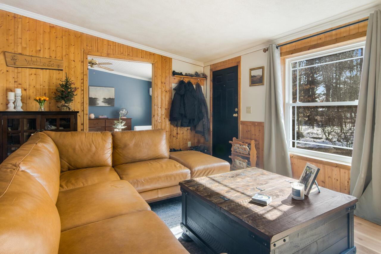 5380 Sylvan Point Road Honor, MI 49640 - Photo 23 of 66 25-Scene-18