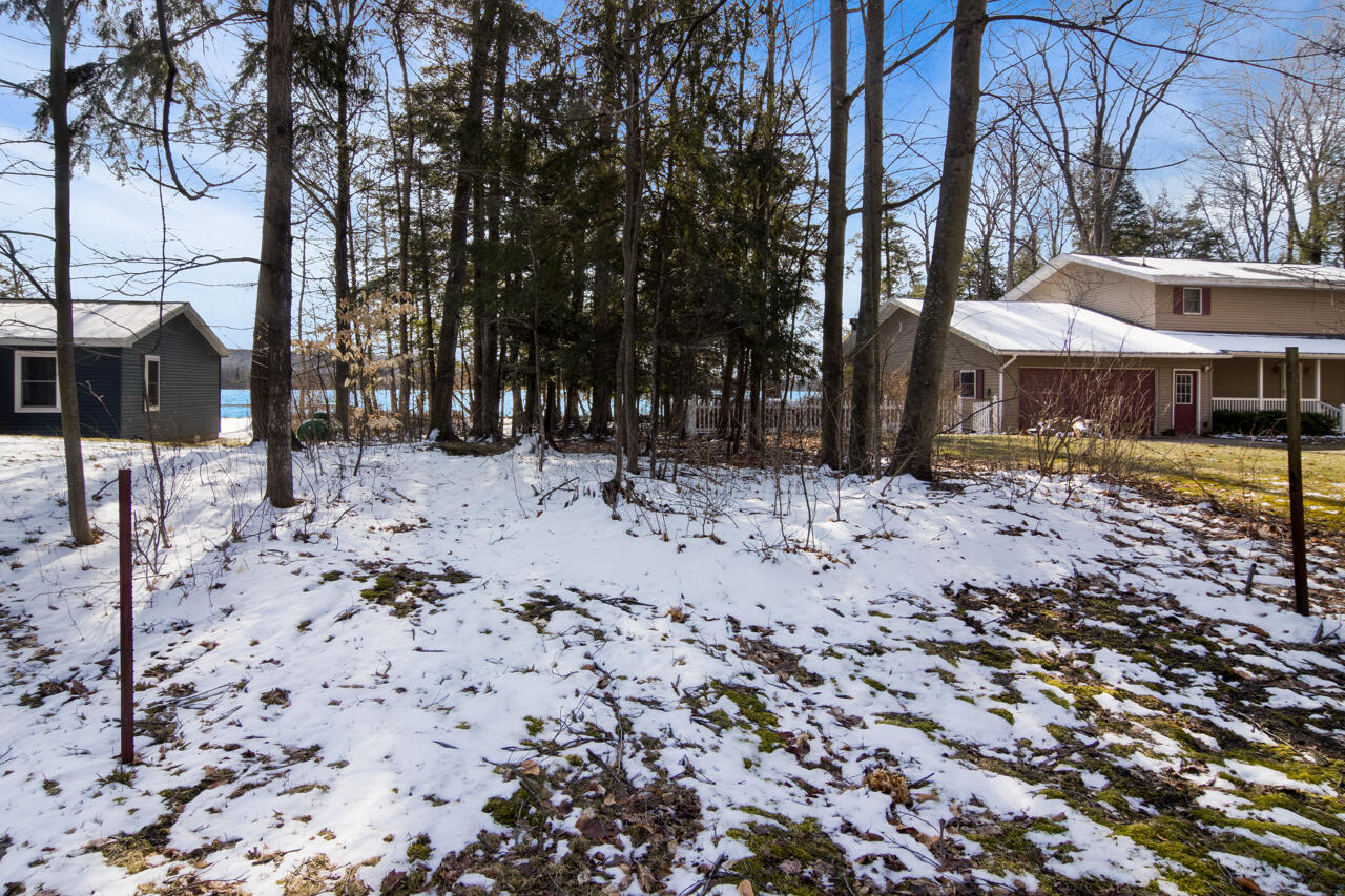 5380 Sylvan Point Road Honor, MI 49640 - Photo 7 of 66 8-Scene-1