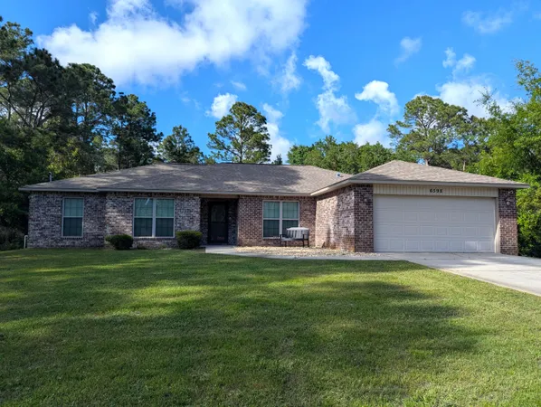 $2,720 | 6598 Britt Street, Navarre, FL 32566