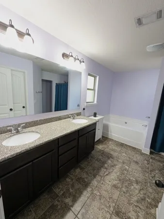 $2,720 | 6598 Britt Street, Navarre, FL 32566