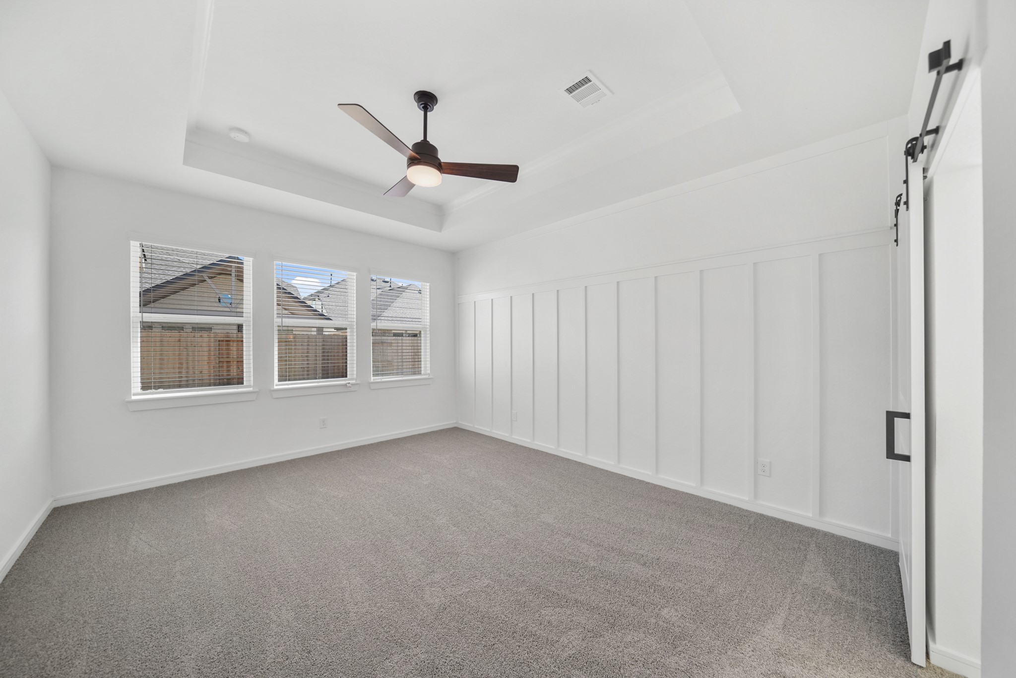 2418 Good Morrow Drive Rosenberg, TX 77471 - Photo 28 of 48 Spacious primary suite (*Photo not of actual home and used for illustration purposes only.)