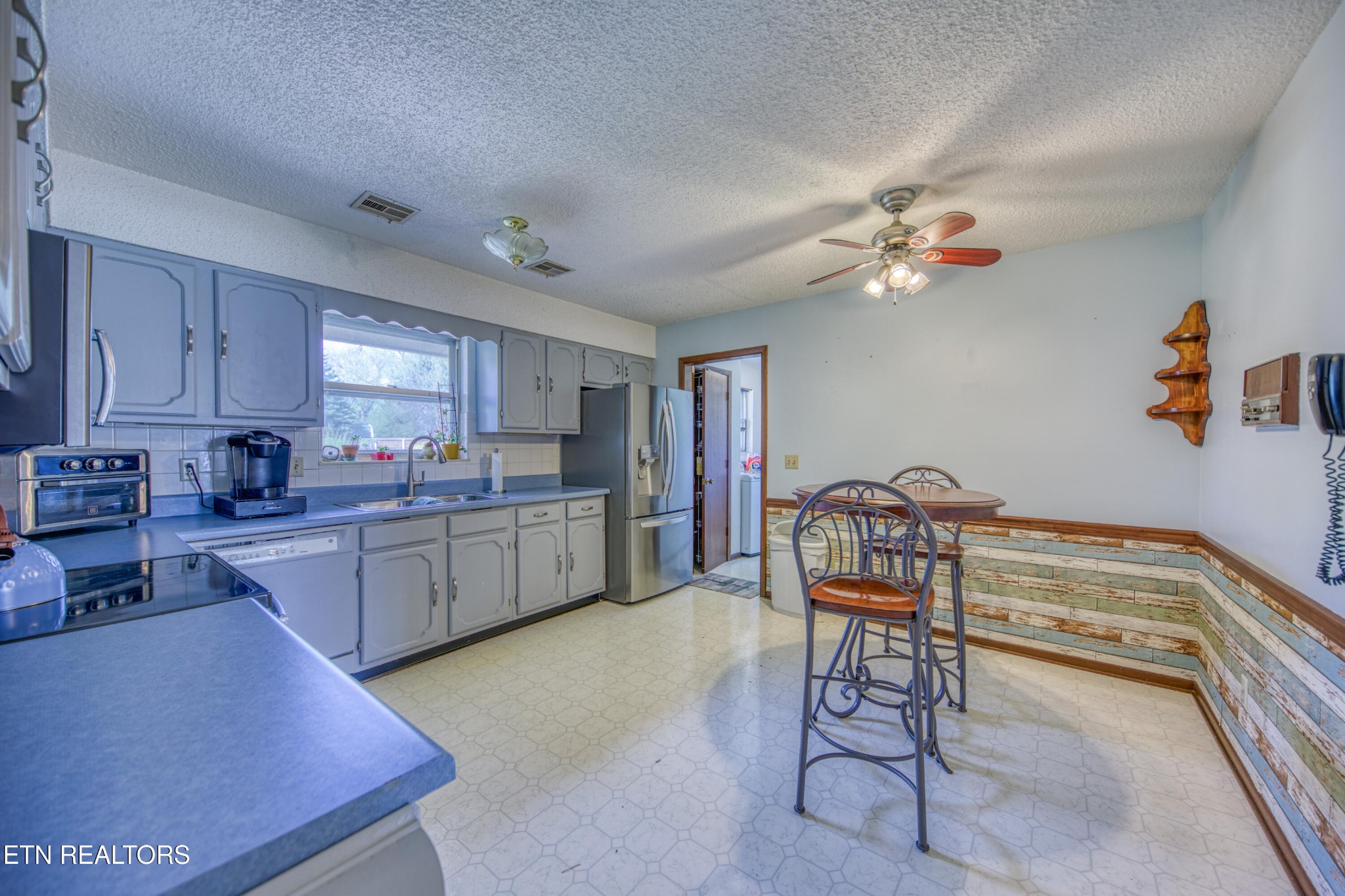 901 Roderick Road Knoxville, TN 37923 - Photo 7 of 36 Gallery Image 7