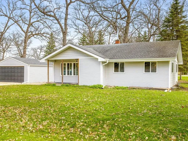 $199,999 | 6127 Oak Drive, Byron, IL 61010