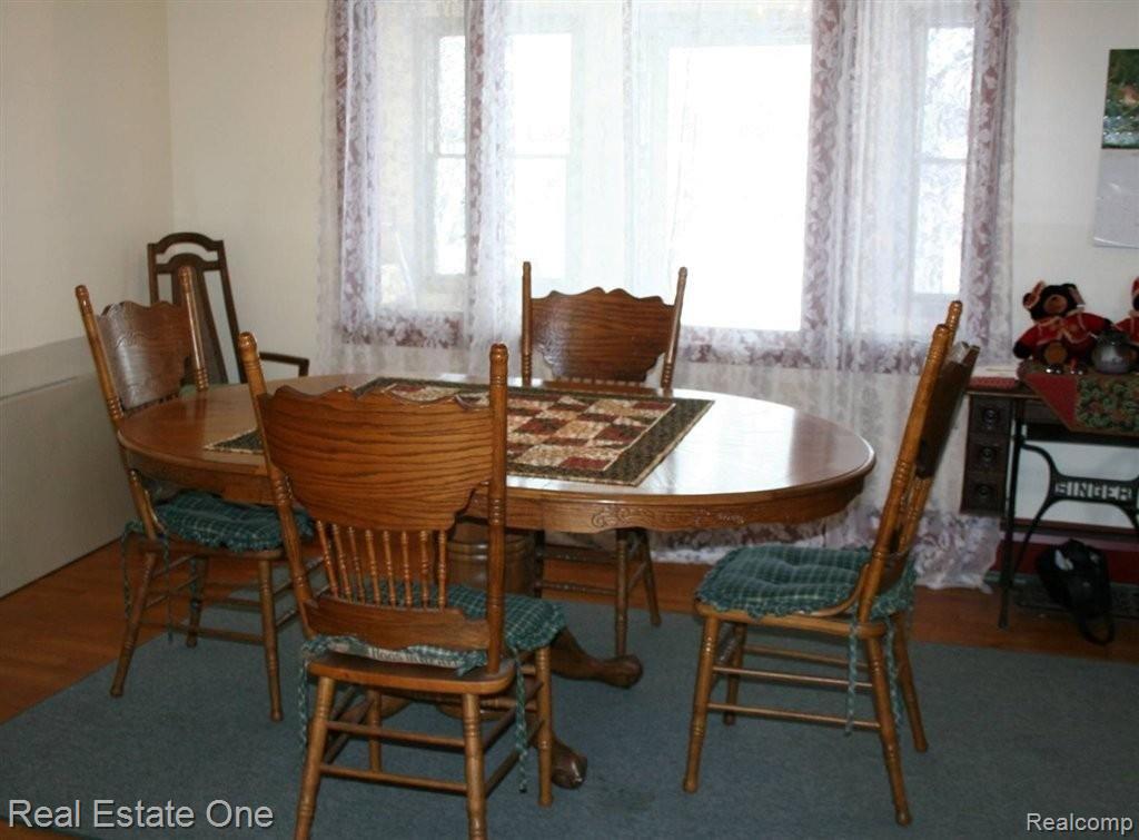 4240 Hadley Road Metamora, MI 48455 - Photo 14 of 25 dining room