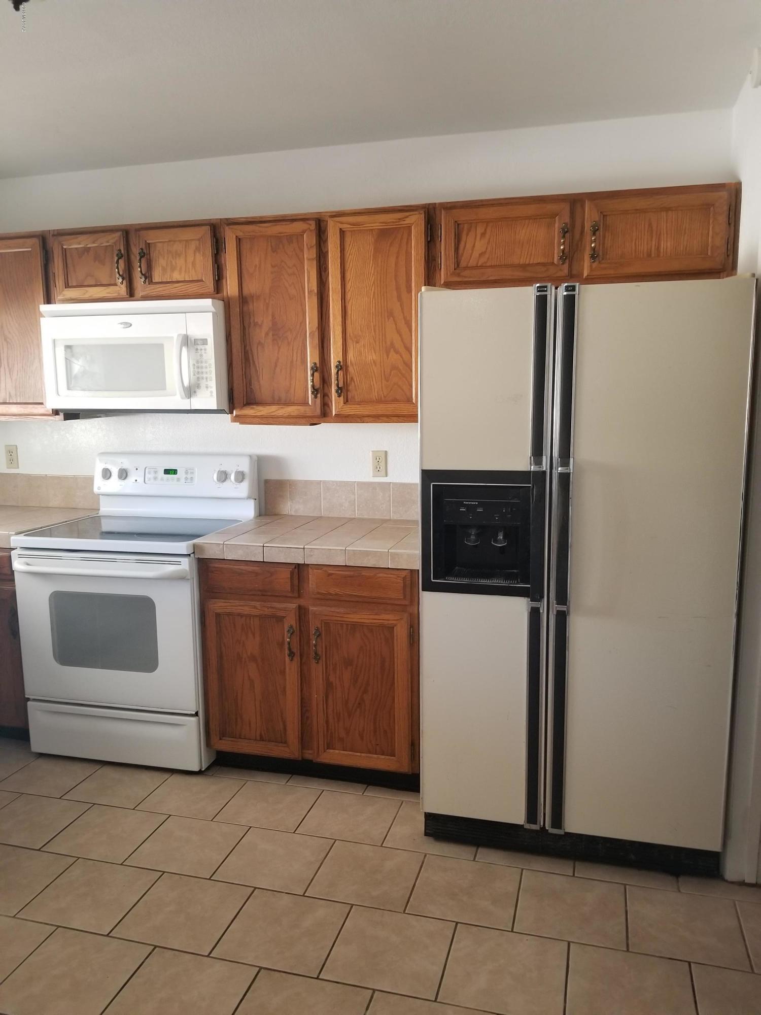 7900 North Oldfather Road Tucson, AZ 85741 - Photo 17 of 40