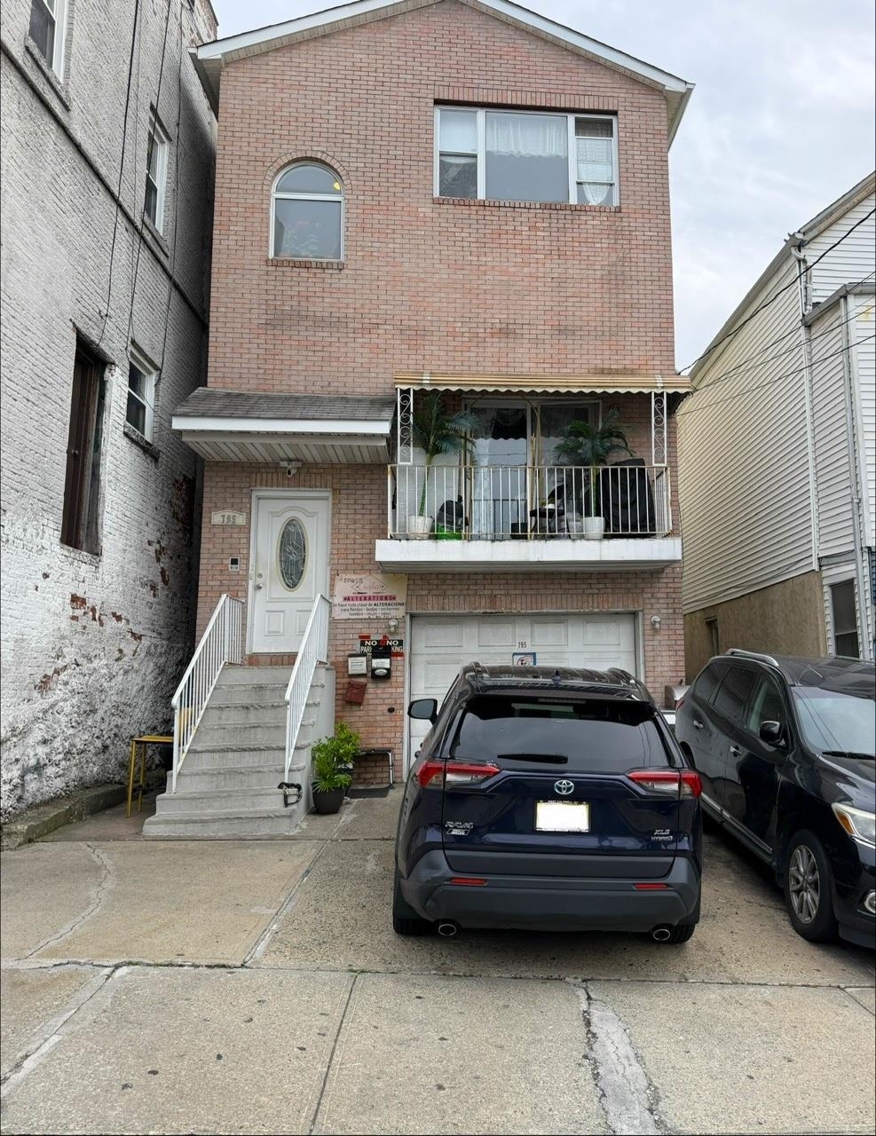 795 Secaucus Road Jersey City, NJ 07307 - Photo 2 of 30