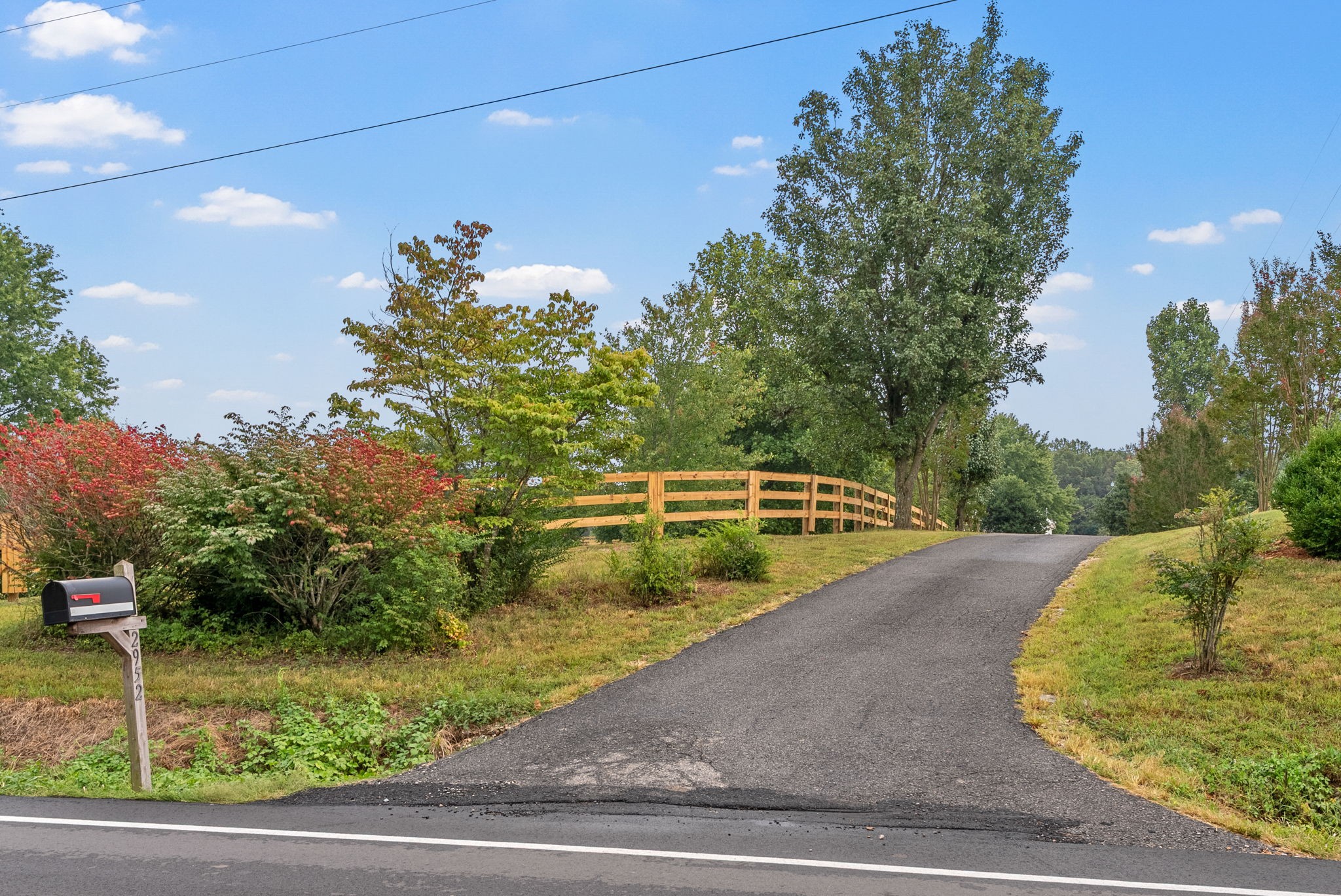 2952 Old Clarksville Springfield Road Adams, TN 37010 - Photo 3 of 50