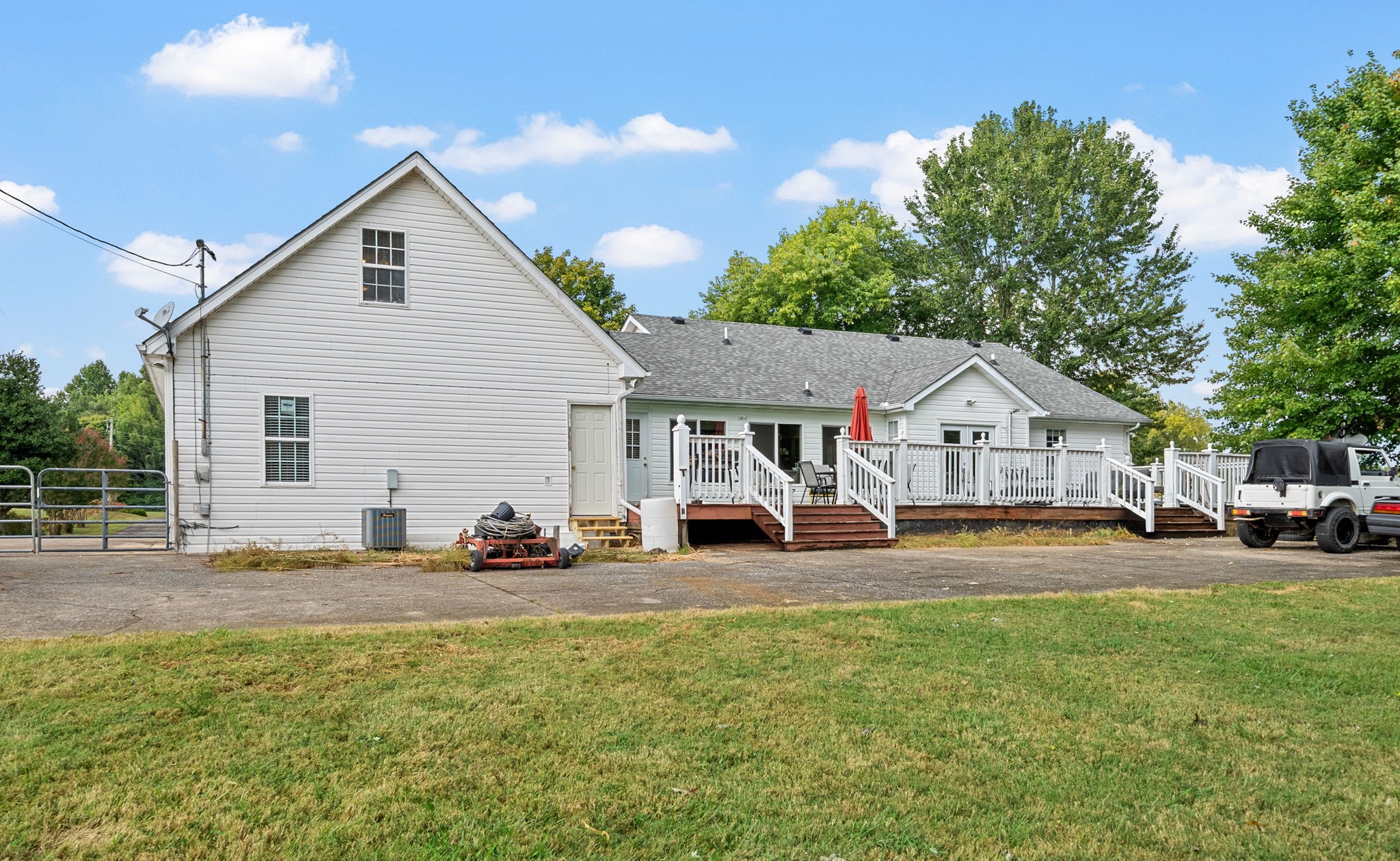 2952 Old Clarksville Springfield Road Adams, TN 37010 - Photo 42 of 50