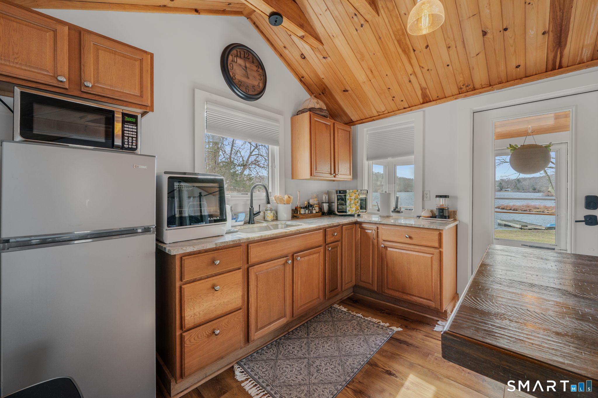 150 Miller Road North Stonington, CT 06359 - Photo 7 of 27