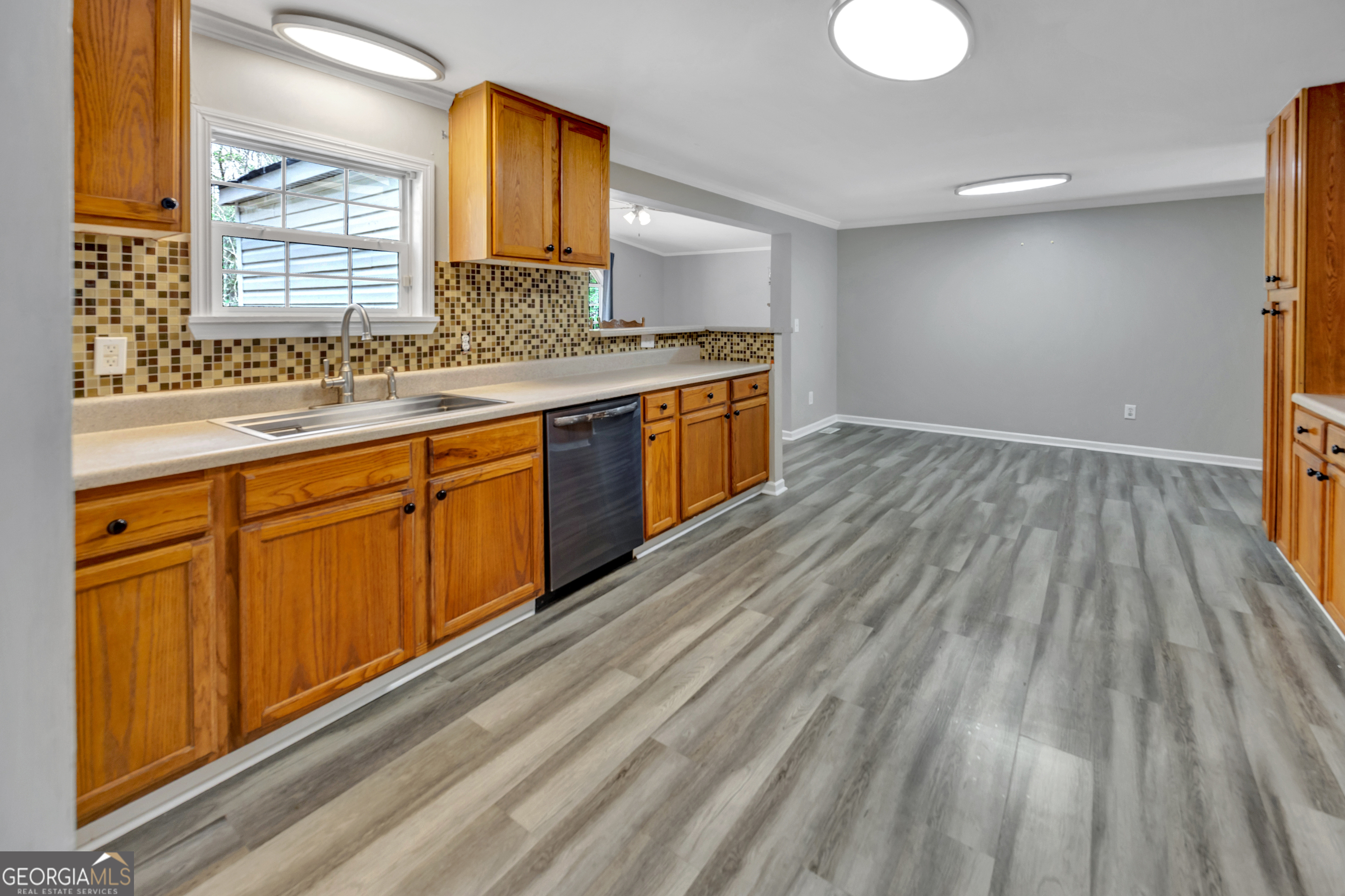 5465 Highway 162 Covington, GA 30016 - Photo 6 of 23