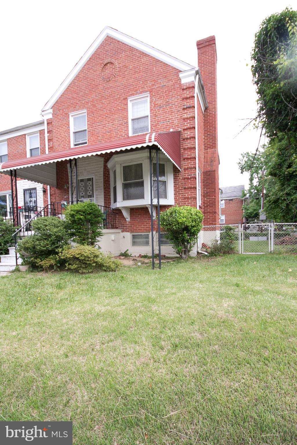 1676 Northbourne Road Baltimore, MD 21239 - Photo 1 of 26 Exterior (Front)
