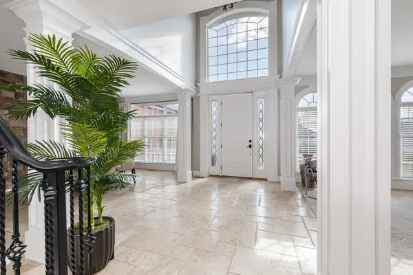 $1,100,000 | 33 Derby Way, Bloomington, IL 61704