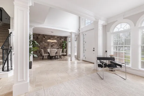 $1,100,000 | 33 Derby Way, Bloomington, IL 61704