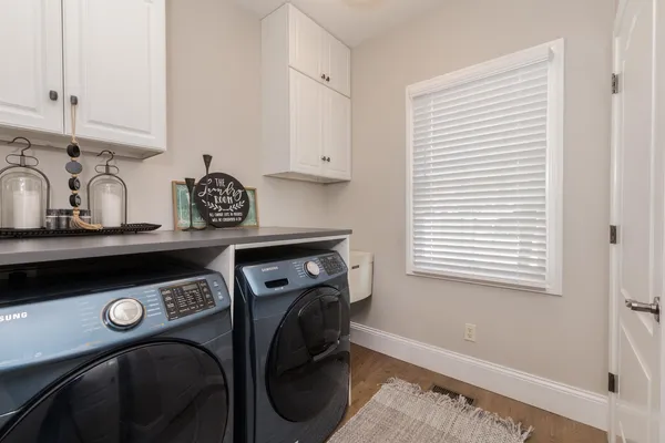 $1,100,000 | 33 Derby Way, Bloomington, IL 61704