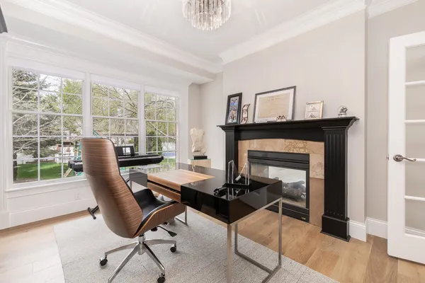 $1,100,000 | 33 Derby Way, Bloomington, IL 61704