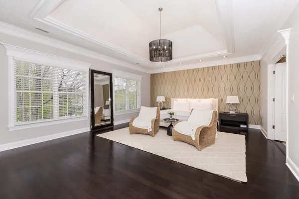 $1,100,000 | 33 Derby Way, Bloomington, IL 61704