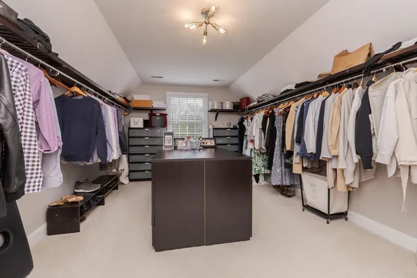 $1,100,000 | 33 Derby Way, Bloomington, IL 61704