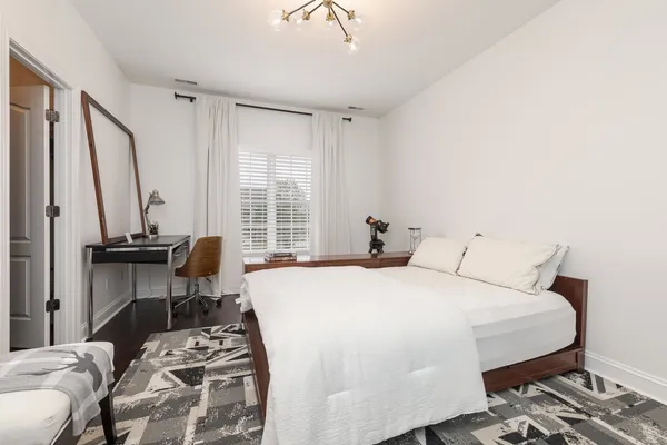 $1,100,000 | 33 Derby Way, Bloomington, IL 61704