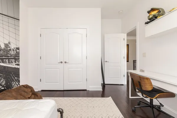 $1,100,000 | 33 Derby Way, Bloomington, IL 61704