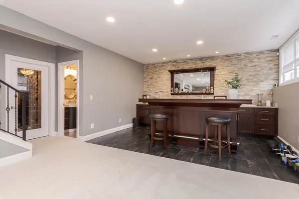 $1,100,000 | 33 Derby Way, Bloomington, IL 61704