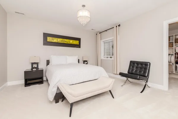 $1,100,000 | 33 Derby Way, Bloomington, IL 61704