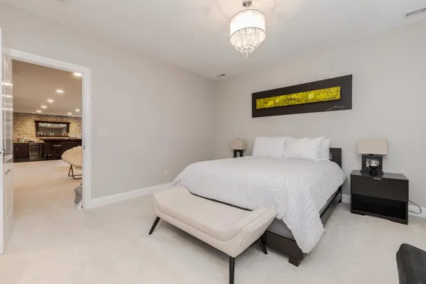 $1,100,000 | 33 Derby Way, Bloomington, IL 61704