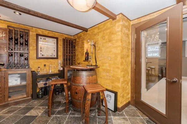 $1,100,000 | 33 Derby Way, Bloomington, IL 61704