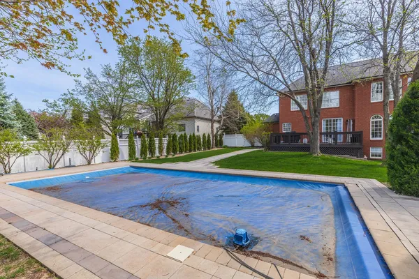 $1,100,000 | 33 Derby Way, Bloomington, IL 61704